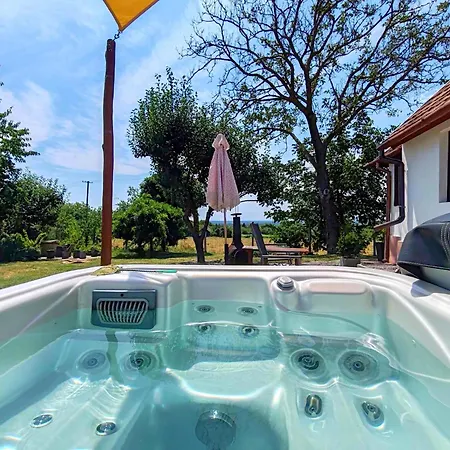 Apartament Hajnal